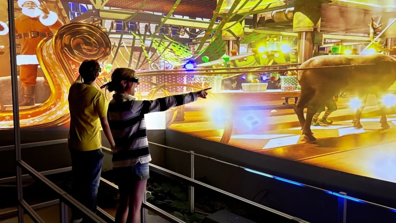 Christmas_ElfVillage_Factory