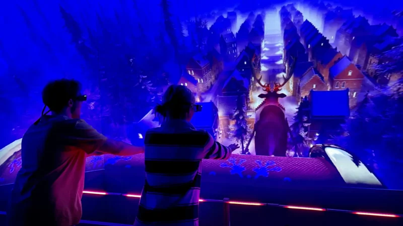 Christmas_ElfVillage_SleighRide